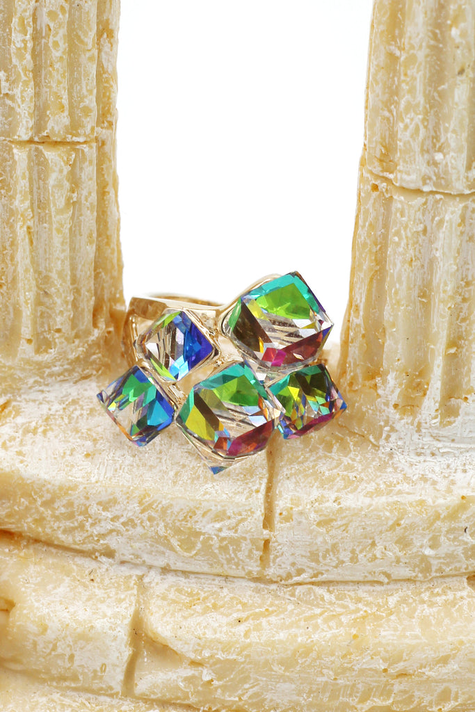 noble color square crystal golden ring