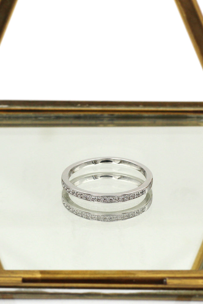 simple row with diamond ring