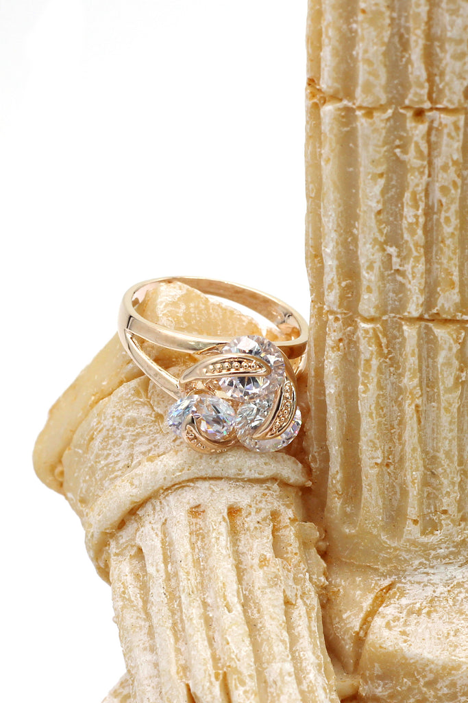 elegant rotating crystal gold ring