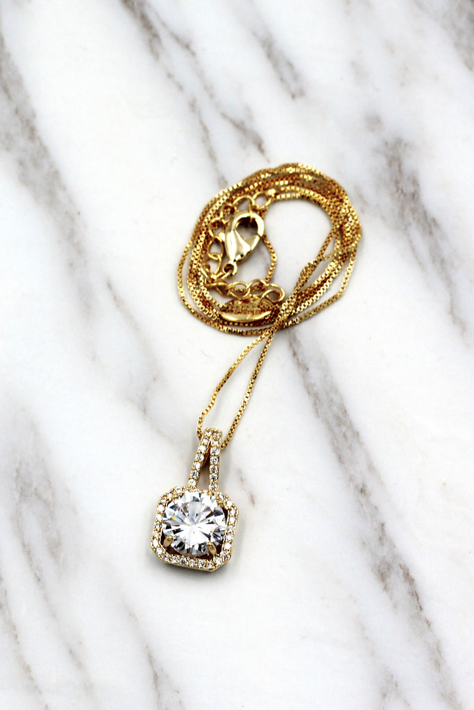 fashion wild square crystal necklace