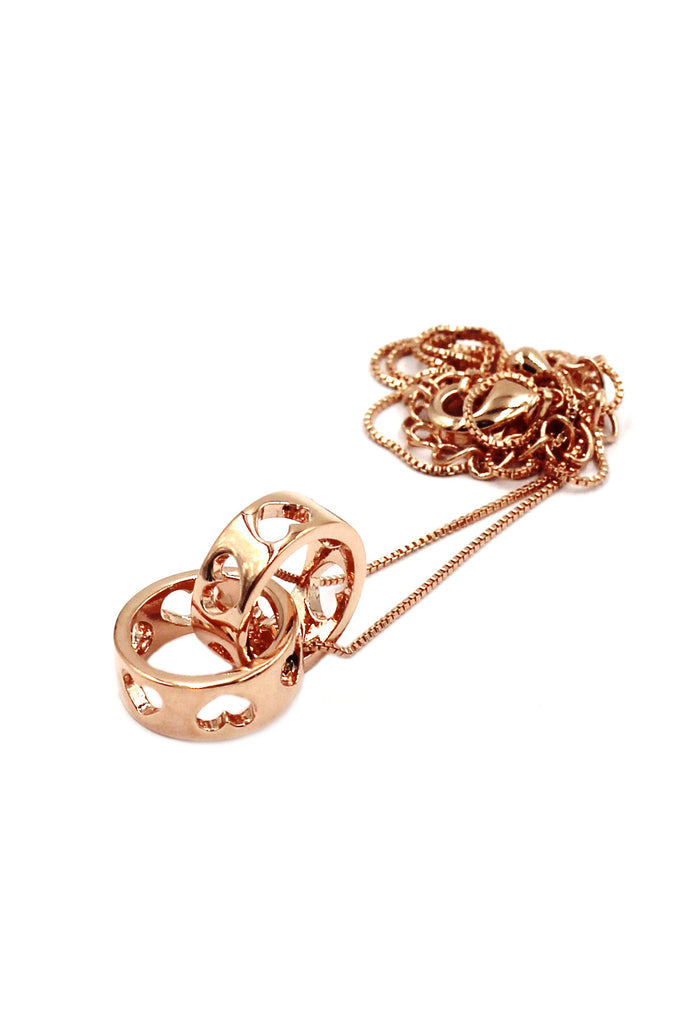fashion pierced circle heart clavicle necklace