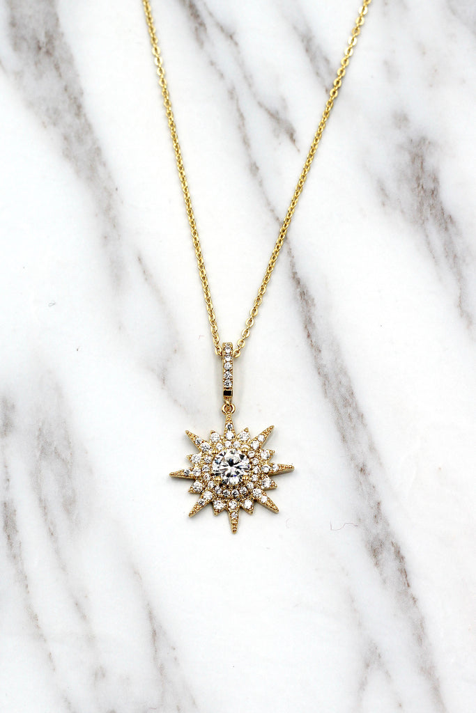 shiny star crystal necklace