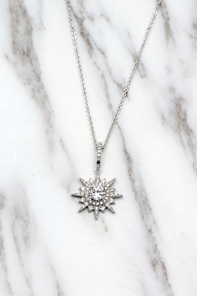 shiny star crystal necklace