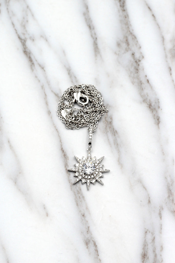 shiny star crystal necklace