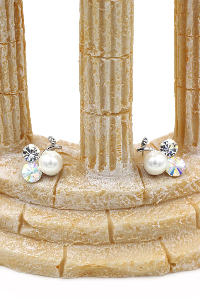 lovely pearl and crystal silver earrings