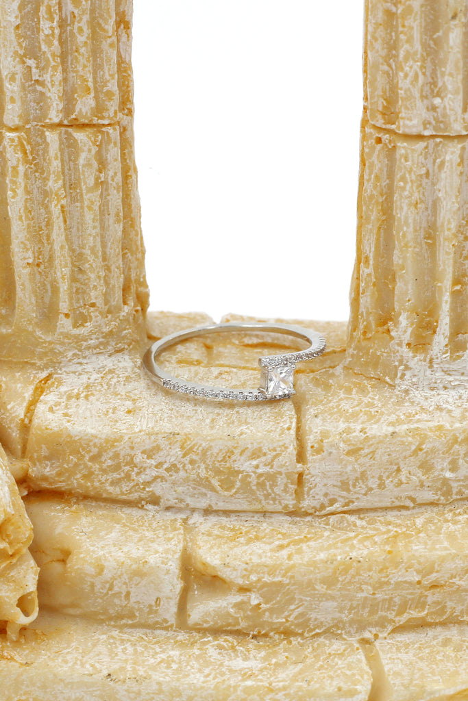 fashion bright crystal ring