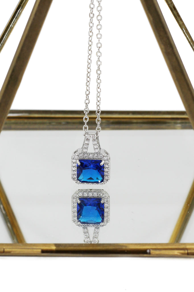 elegant square crystal pendant silver necklace