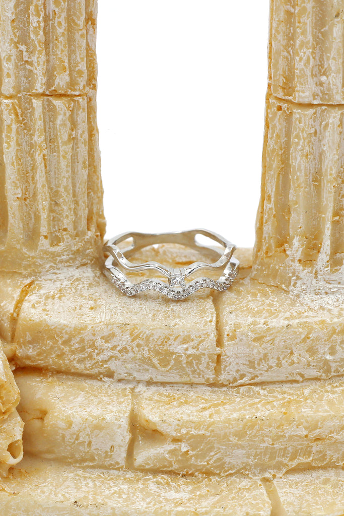 double wave inlaid crystal ring