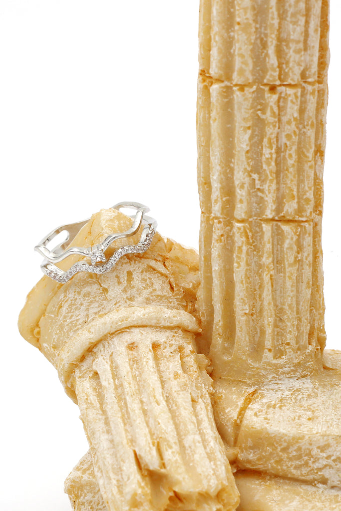 double wave inlaid crystal ring