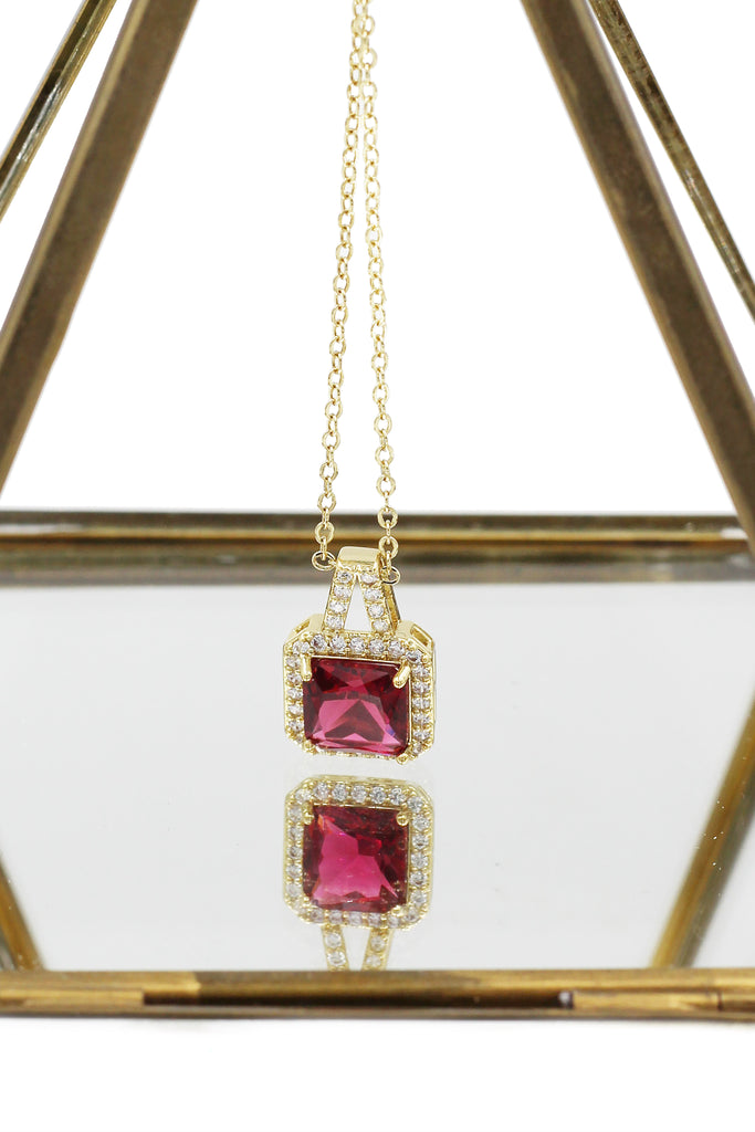 elegant square crystal pendant gold necklace