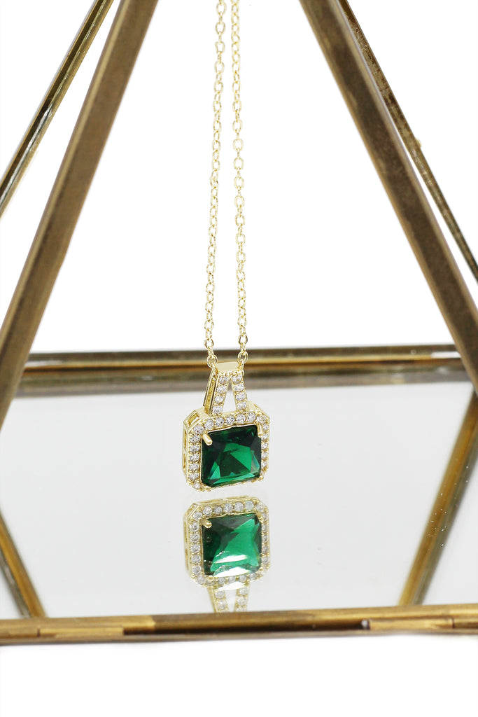 elegant square crystal pendant gold necklace