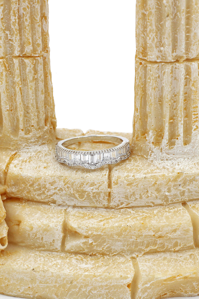 row of ladders side crystal ring