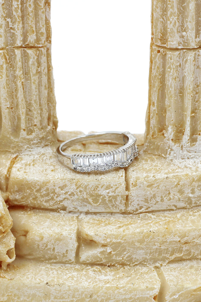 row of ladders side crystal ring