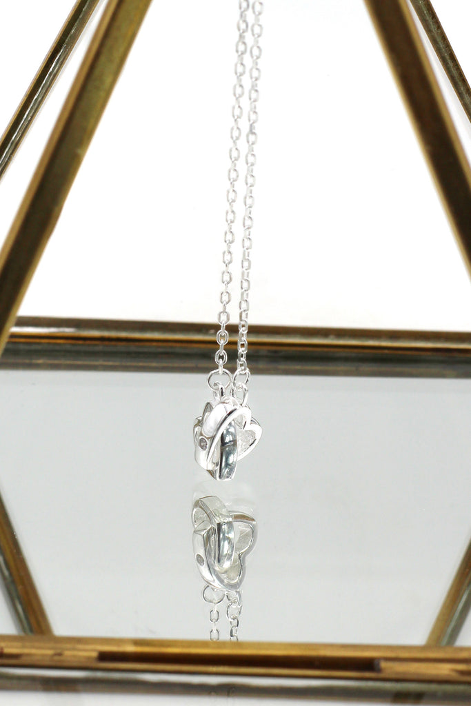 delicate sterling silver heart necklace