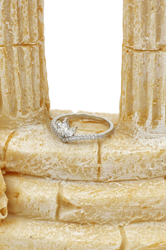 simple crown crystal pearl earring ring set