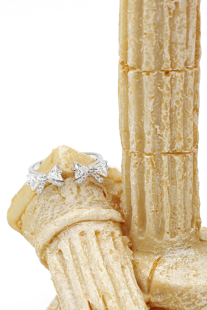 fashion bow crystal ring