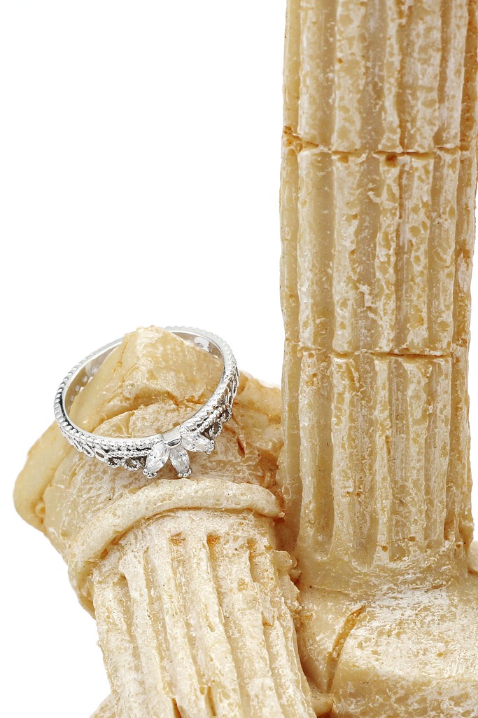 simple Lotus Crystal Ring