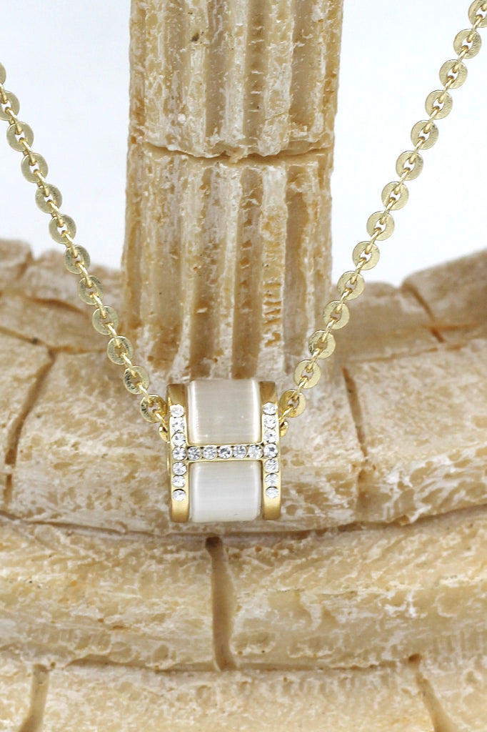 Fashion niche small waist necklace