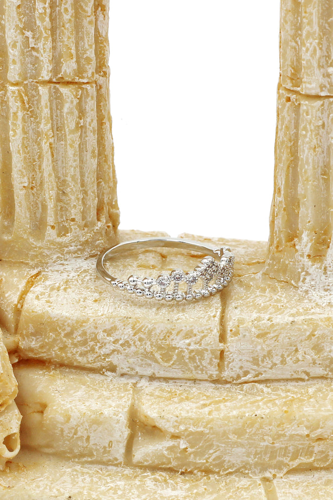 fashion line with crystal ring