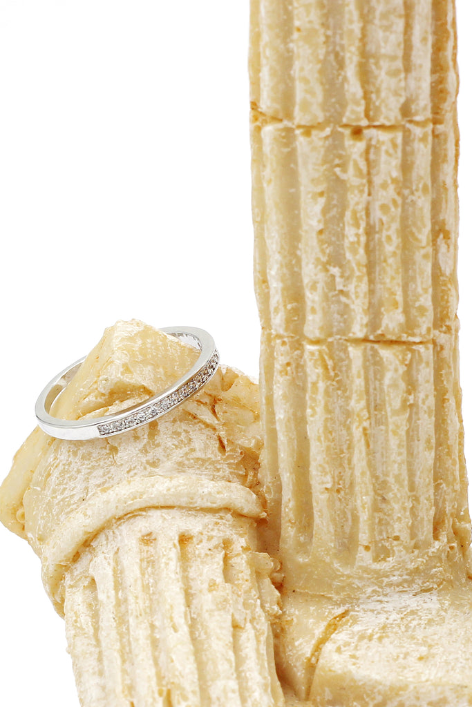 simple row with diamond ring