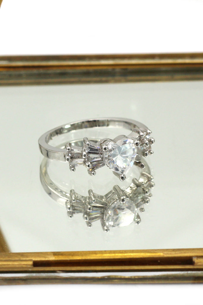 fashion lovely sweet crystal heart ring