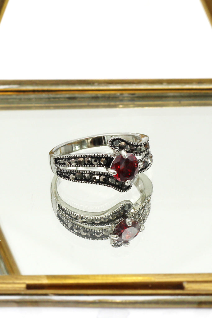fashion red crystal silver ring