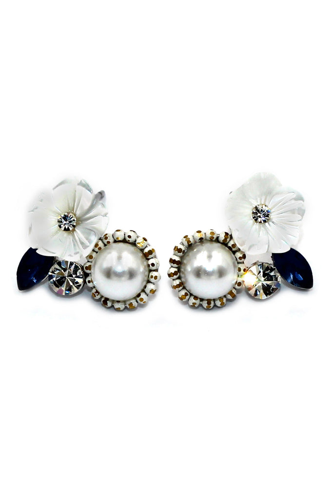 elegant small white flower pearl silver earrings