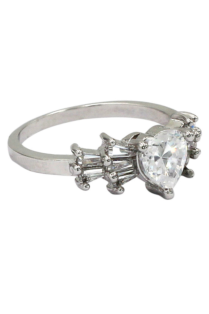 fashion lovely sweet crystal heart ring