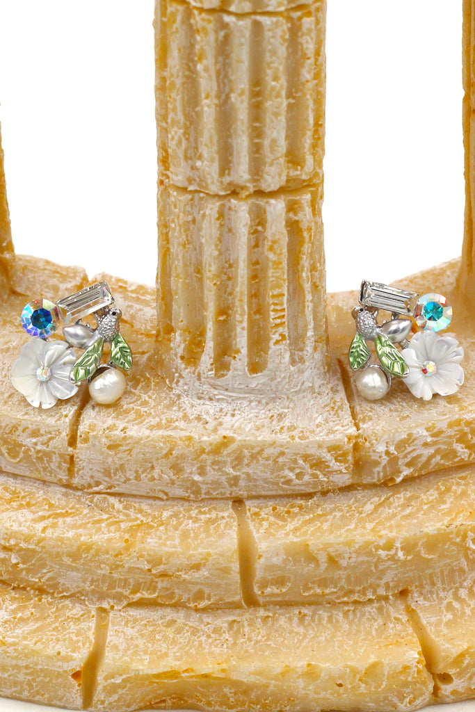 lovely flower and little bird crystal earrings