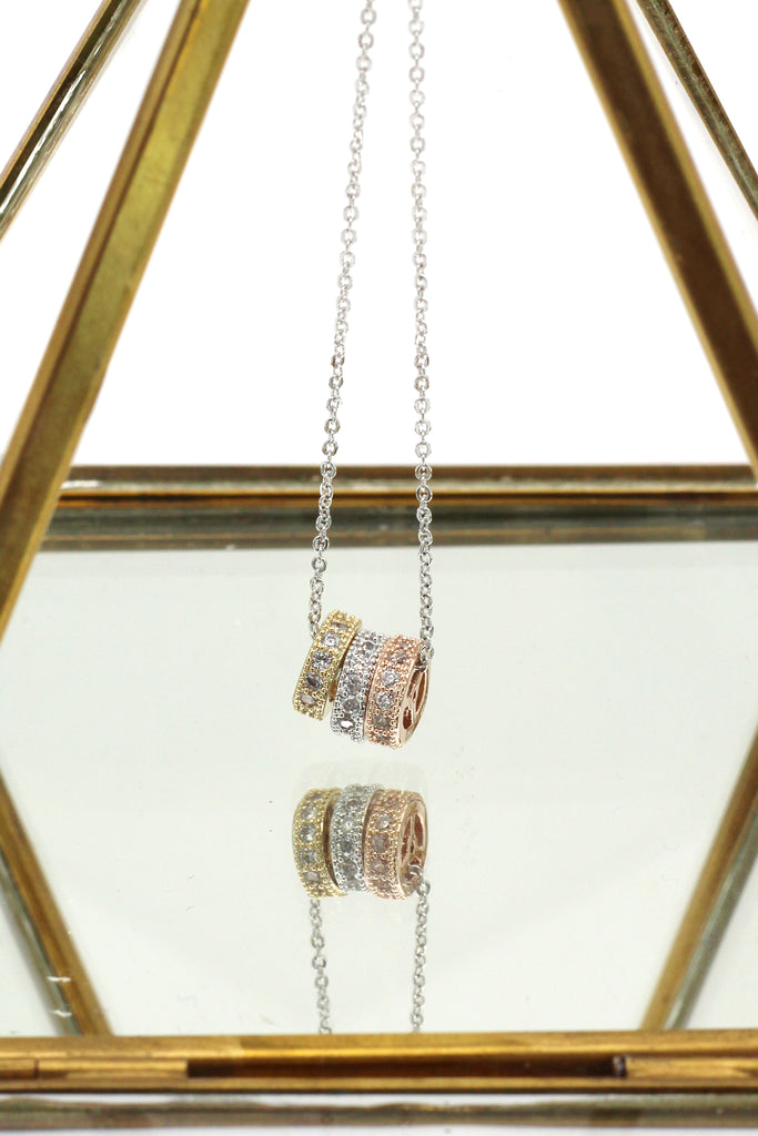 small wheel crystal necklace