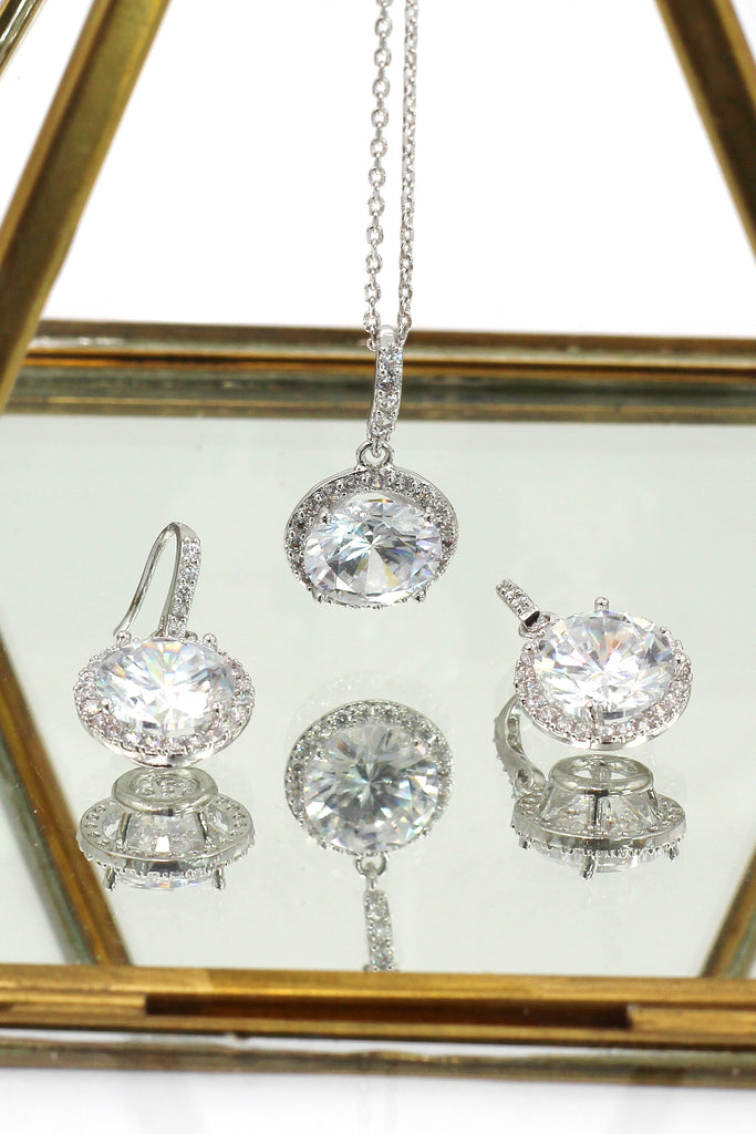 shiny small pendant clavicle chain earrings set