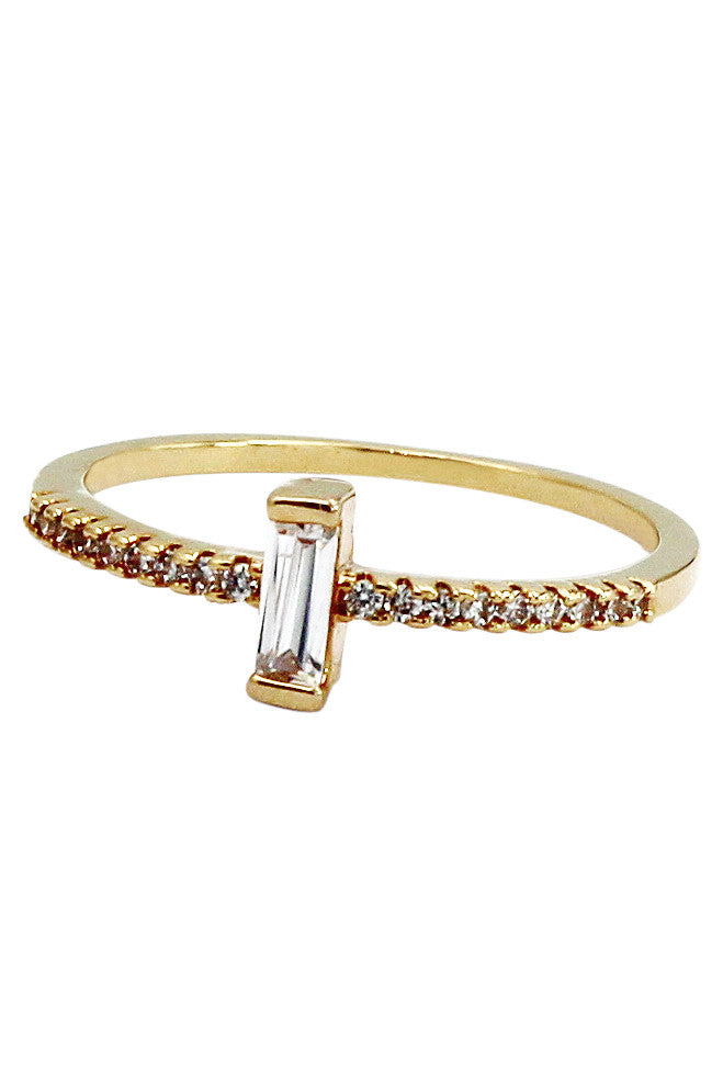 simple vertical crystal ring