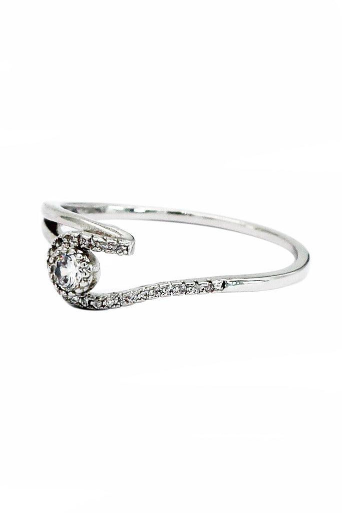 fashion crystal group inlaid ring