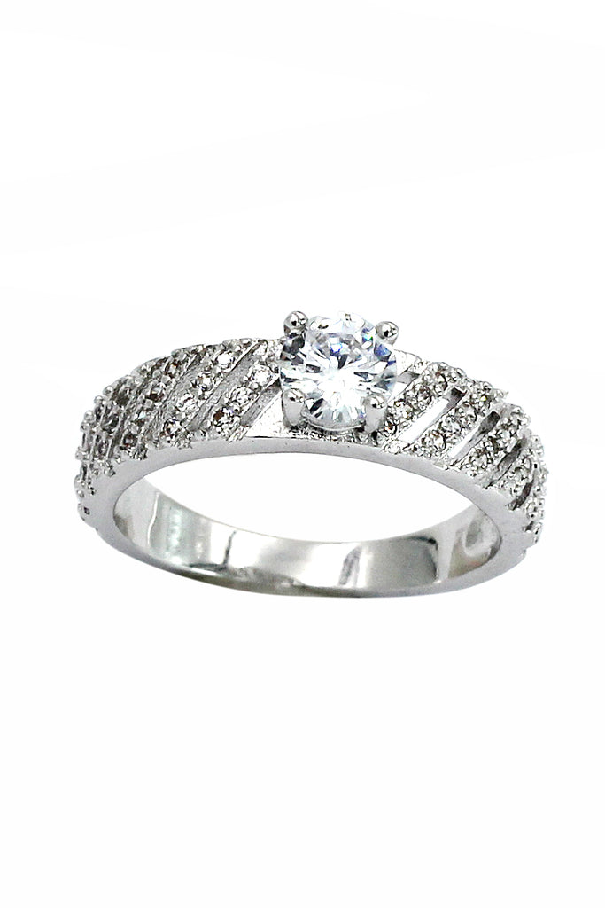 fashion sparkling crystal ring