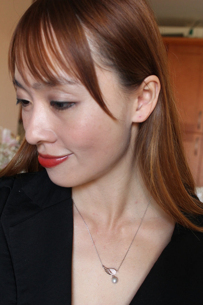 mini wing pearl necklace earring set