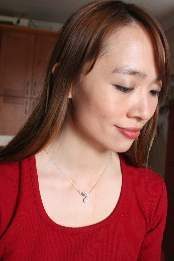 fashion wing pearl silver necklace earrings set