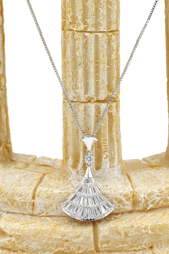 scalloped crystal earrings necklace set