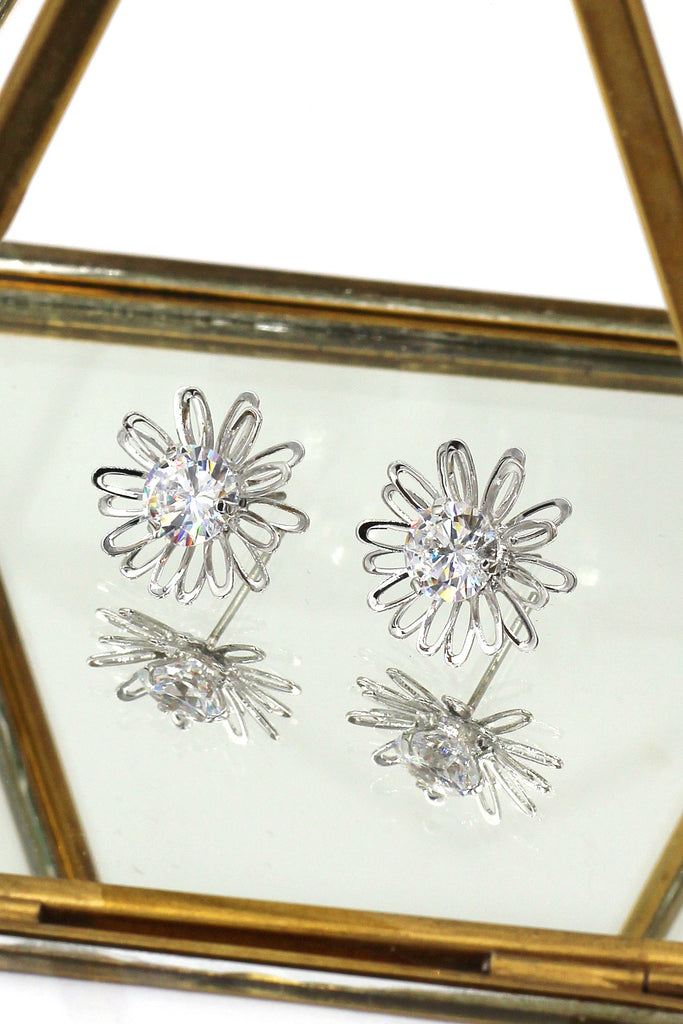 Fashion Daisy Crystal Earrings Necklace Set