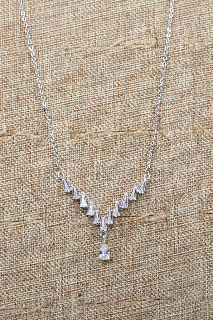 delicate pendant crystal silver necklace