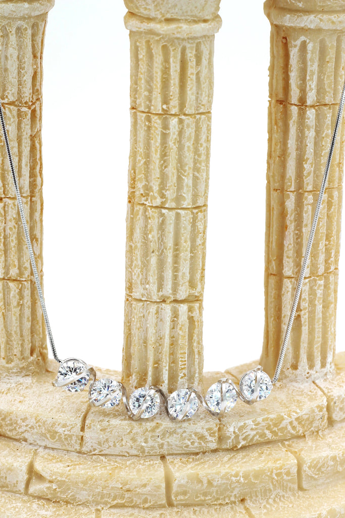 simple shiny crystal earrings necklace set