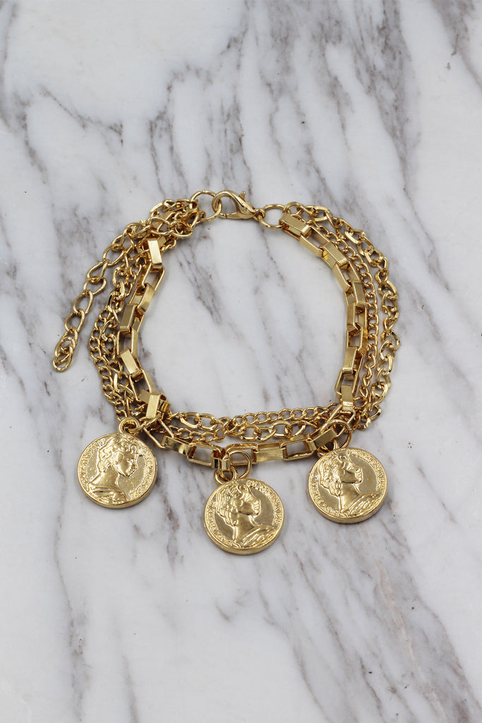 Fashion coin bracelet