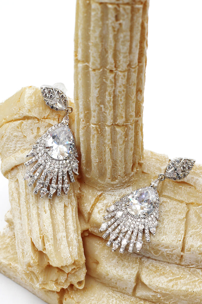elegant fashion sparkling crystal earrings