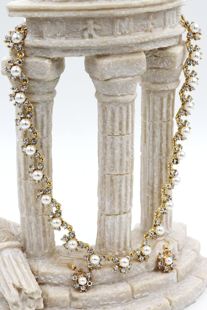 classic crystal and pearl necklace earrings set