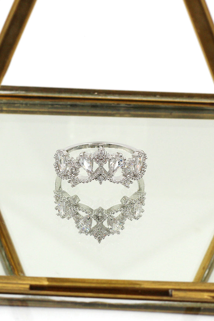 sparkling silver crystal crown ring