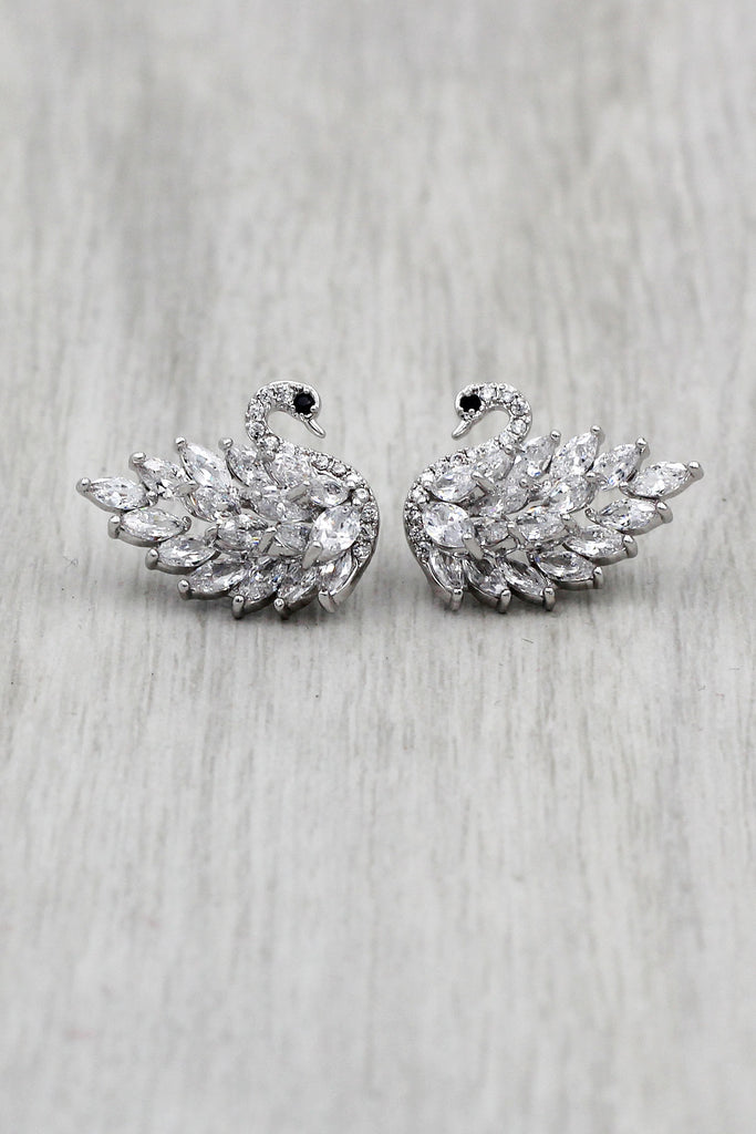 temperament crystal swan earrings