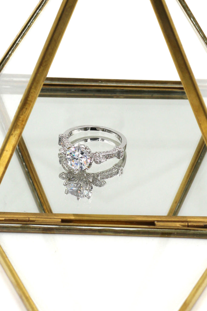 elegant crystal flower silver ring