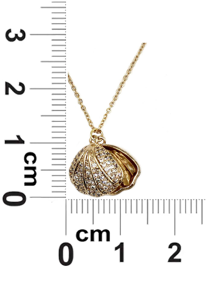 pearl shell necklace