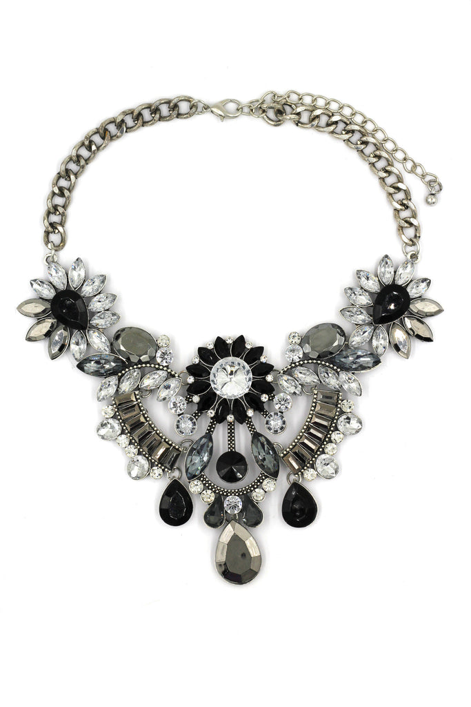 Elegant crystal black flower silver necklace