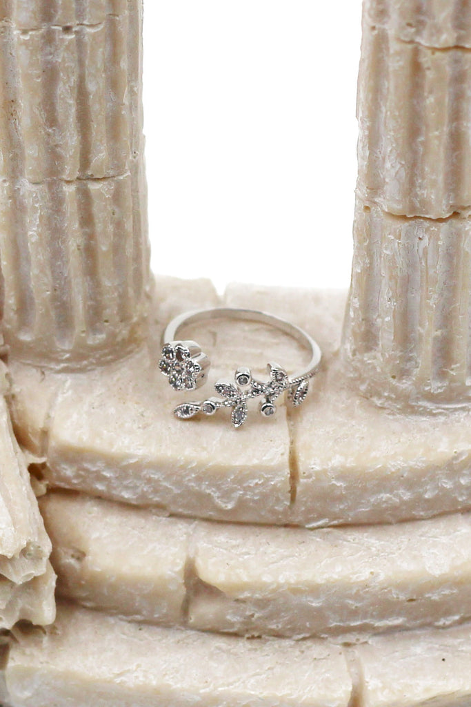 Leaves and flower small Crystal Ring