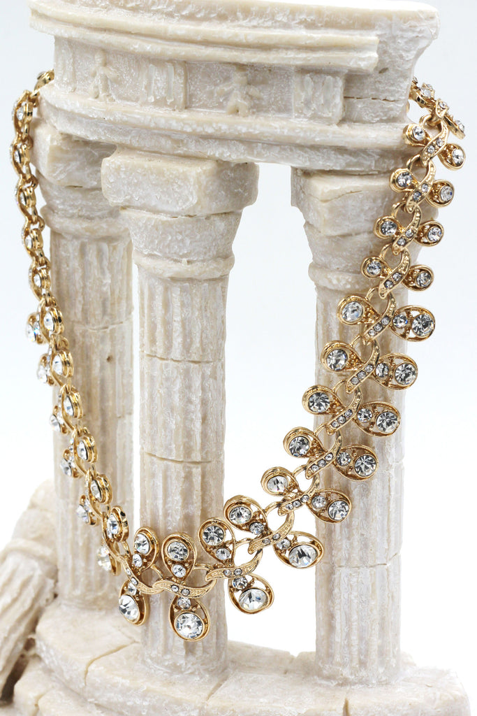 elegant golden crystal necklace